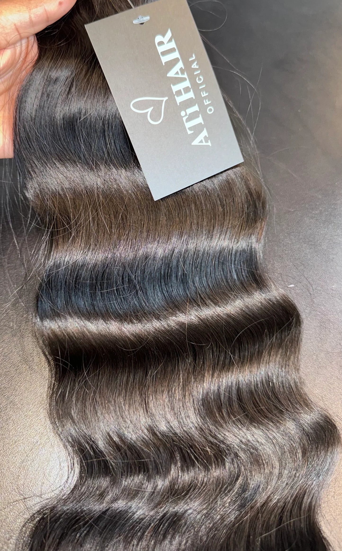Raw hair body wave bundle
